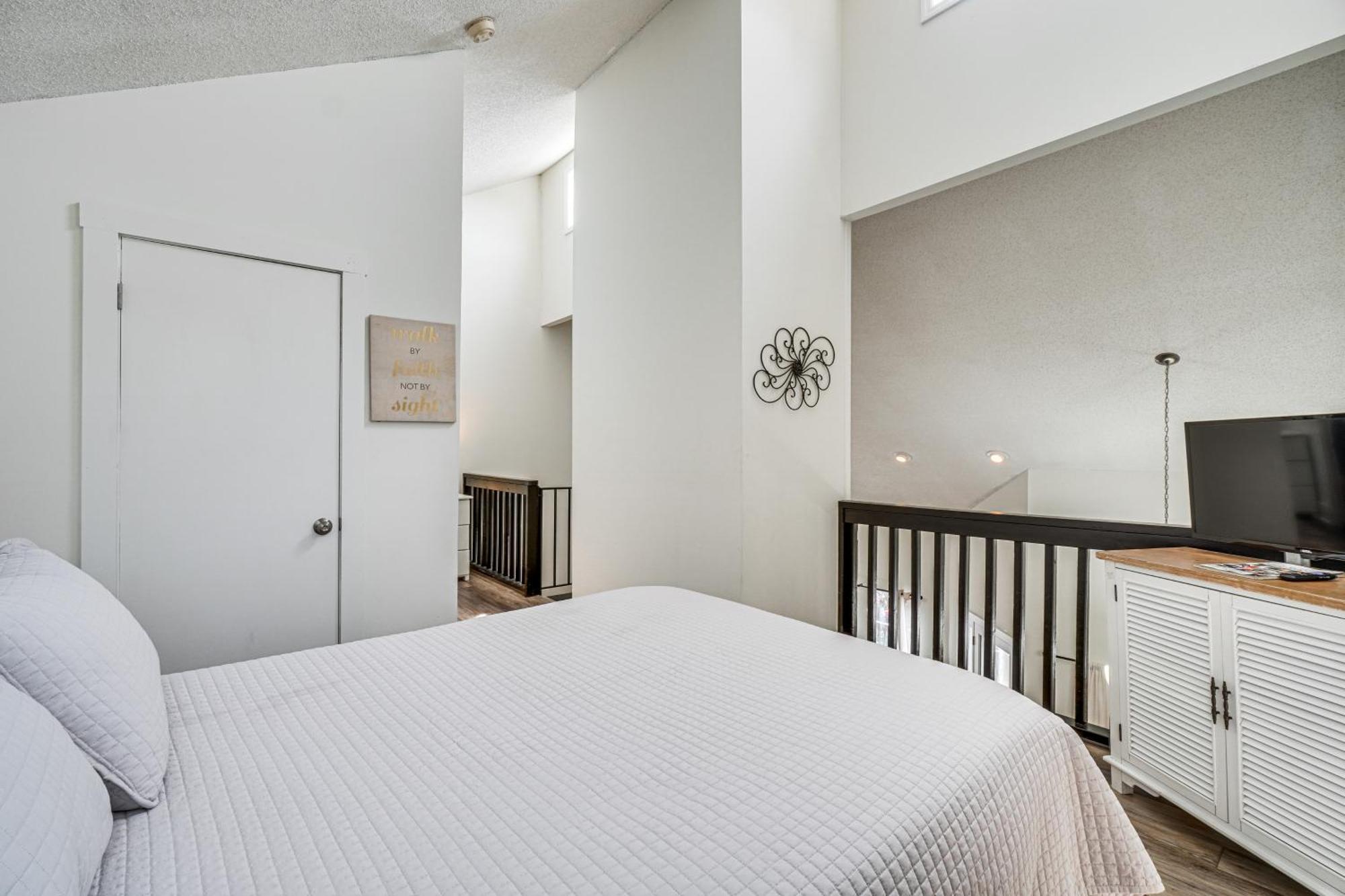 Gatlinburg Mountain Townhome With Pool Access! Bagian luar foto