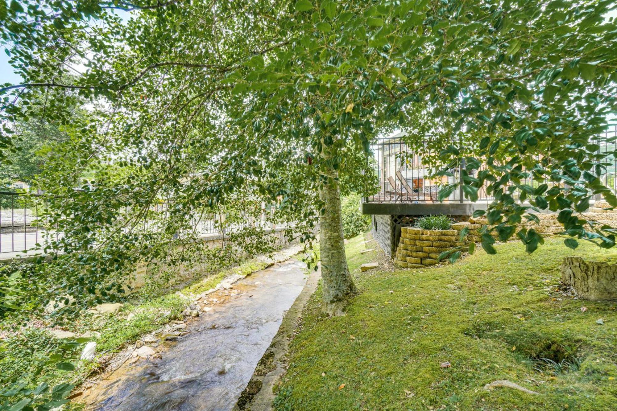 Gatlinburg Mountain Townhome With Pool Access! Bagian luar foto